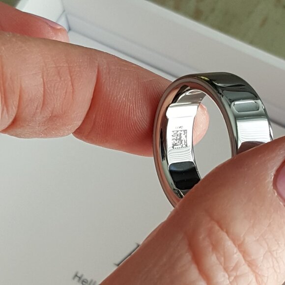 NEW Oura Ring 4 Solver Sz 10 Health Sleep Step Activity Tracker Titanium - Picture 8 of 12